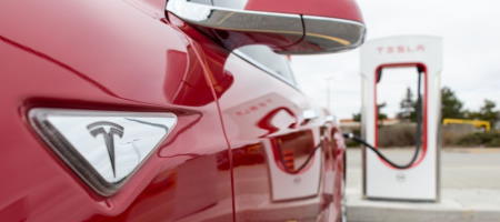 Libertex: Tesla Stocks. Should You Buy and Trade?